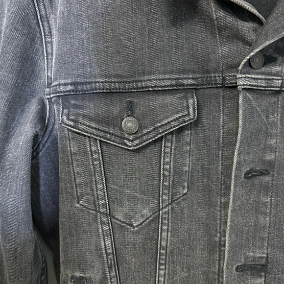 Levi's Men's Charcoal Denim Jacket - Picture 10 of 10
